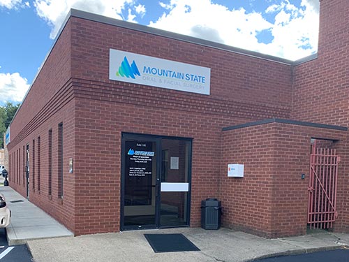 Exterior of our Parkersburg Mountain State Oral and Facial Surgery office